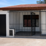 Casa en venta • Barrio Los Farmacéuticos, Rodeo de la Cruz