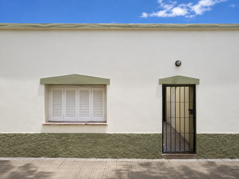 Casa interna mixta, calle Vicente López y Pedro Molina, Guaymallén.